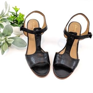 *clarks* black ankle strap heeled sandals sz 9.5
